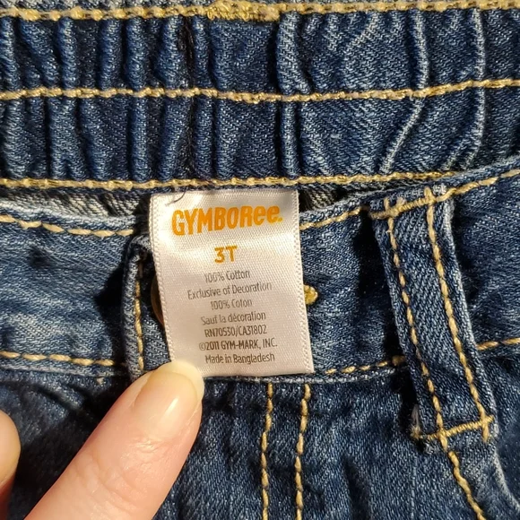 Denim skirt with flower embroidery - Picture 3 of 4